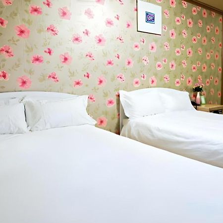 Emerald Hotel 済州市 エクステリア 写真