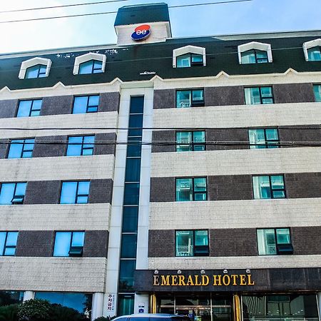 Emerald Hotel 済州市 エクステリア 写真