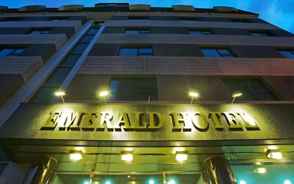 Emerald Hotel 済州市 エクステリア 写真